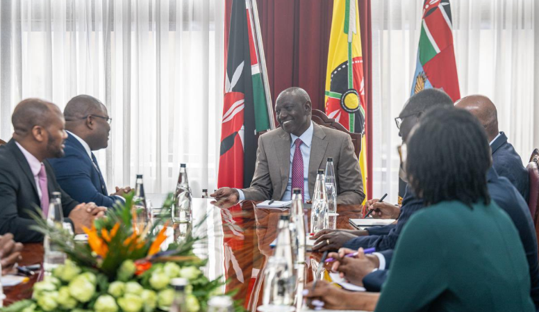 President William Ruto with World Bank officials at State House Nairobi.